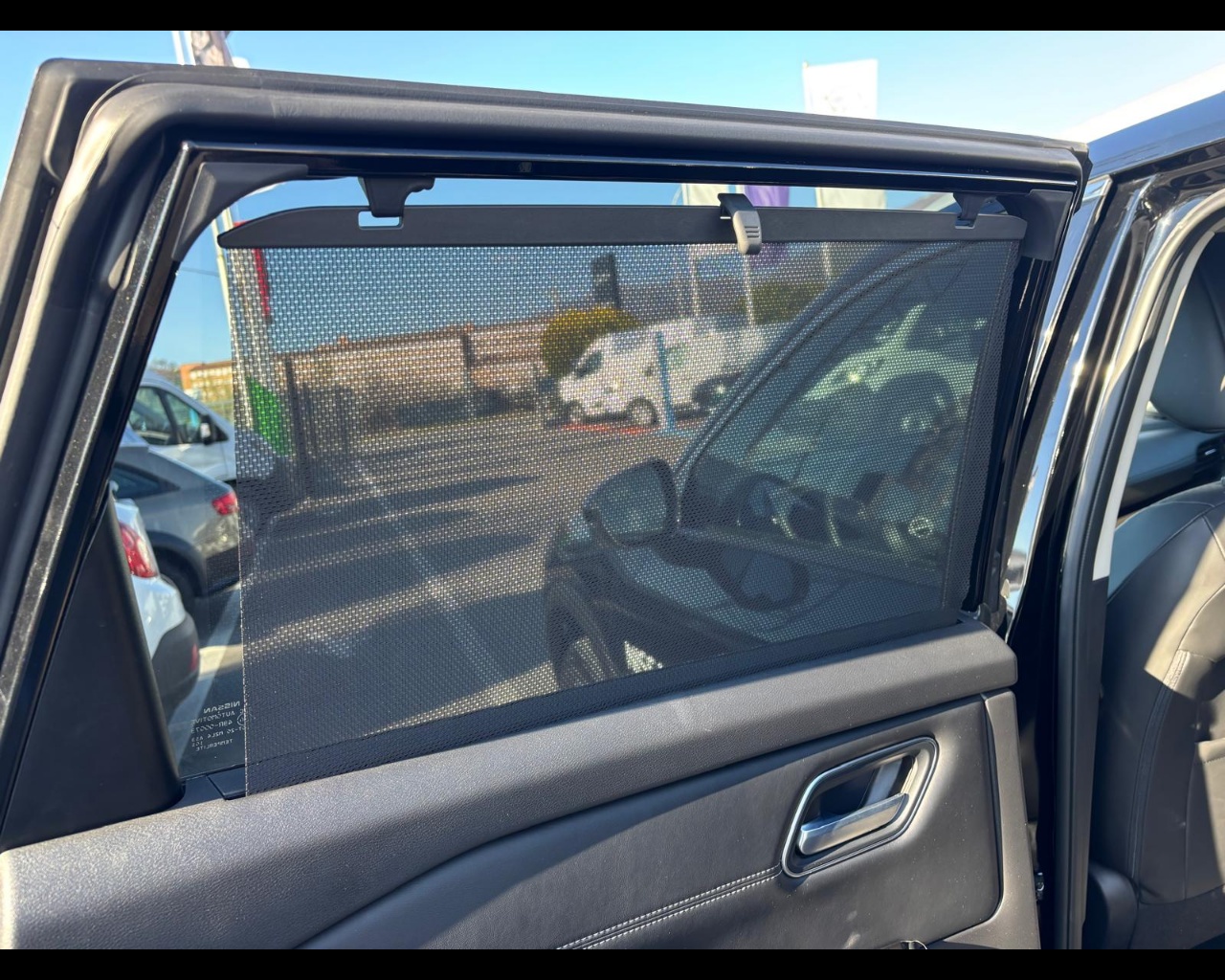 Foto NISSAN X-Trail TEKNA 2WD