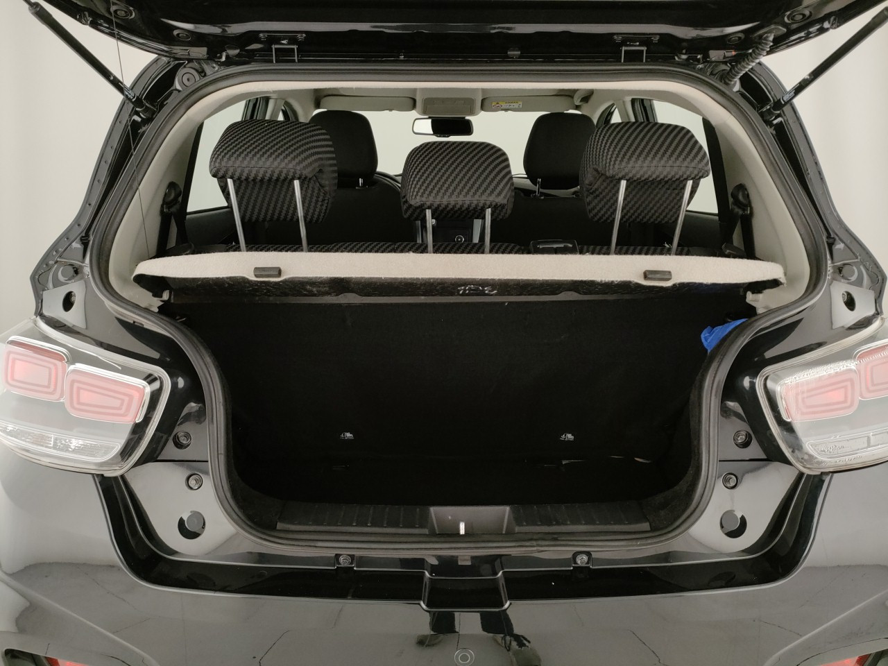 Mahindra KUV100 Usato 2025 KUV100 Modena