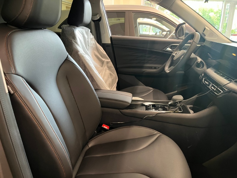 MG – HS 1.5 Hybrid+ Luxury