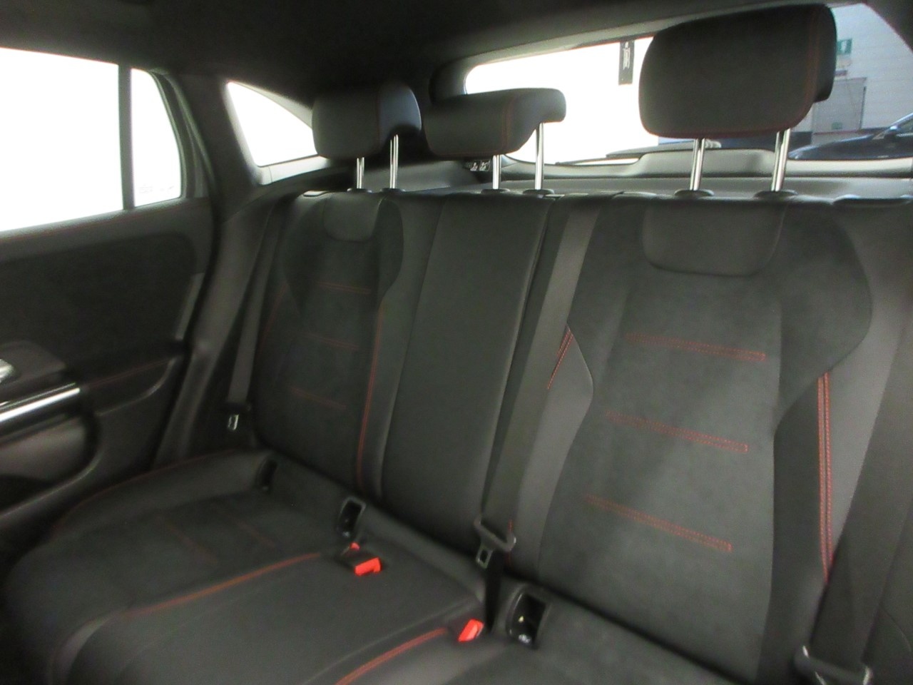 Mercedes GLA GLA 200 D Premium 4Matic 8G-DCT - 14