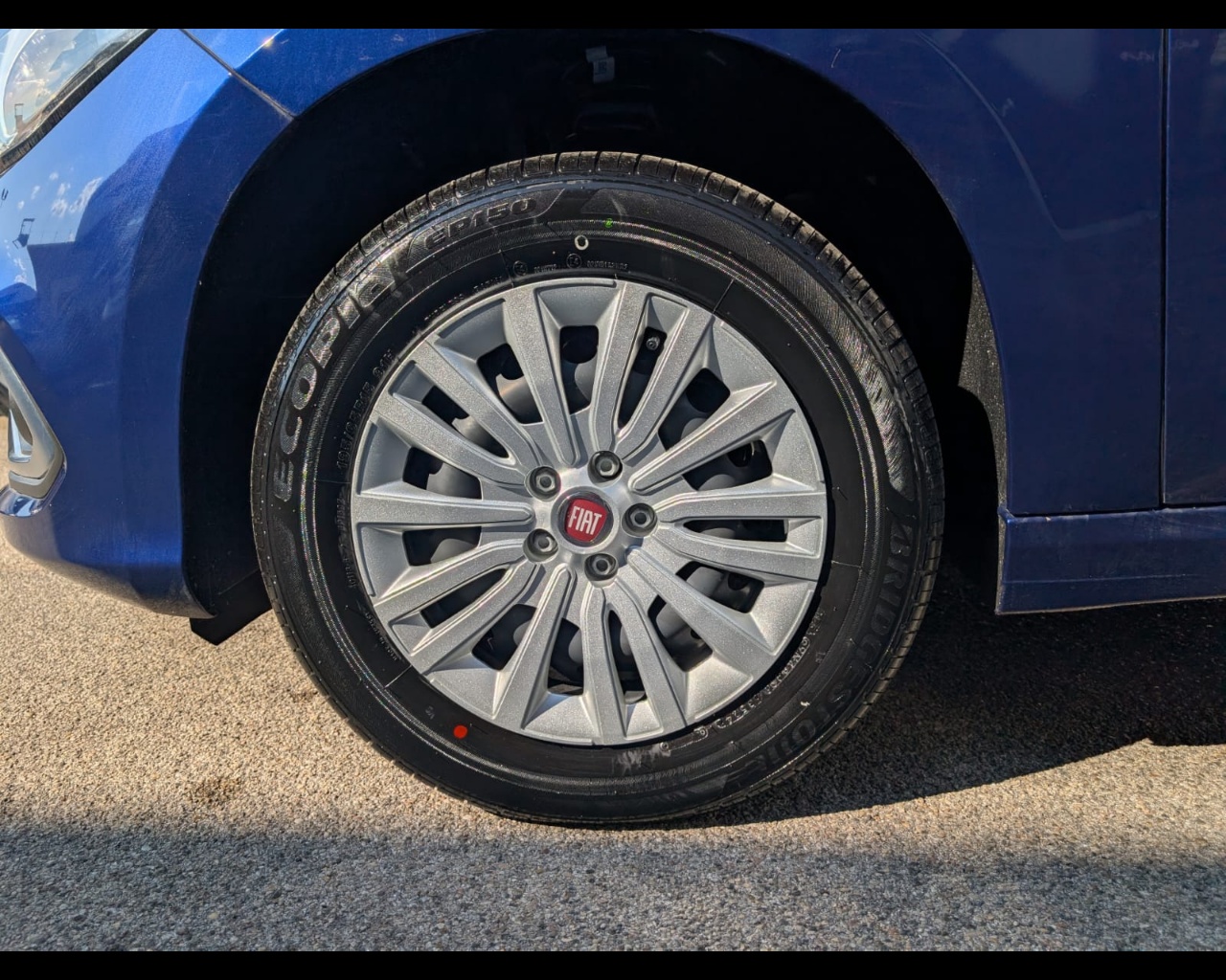 Foto FIAT TIPO SEDAN 1,6 130 CV 