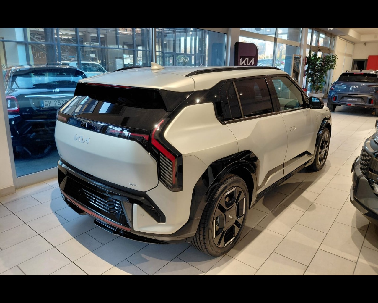 Foto KIA EV3 LR FWD GT-LINE