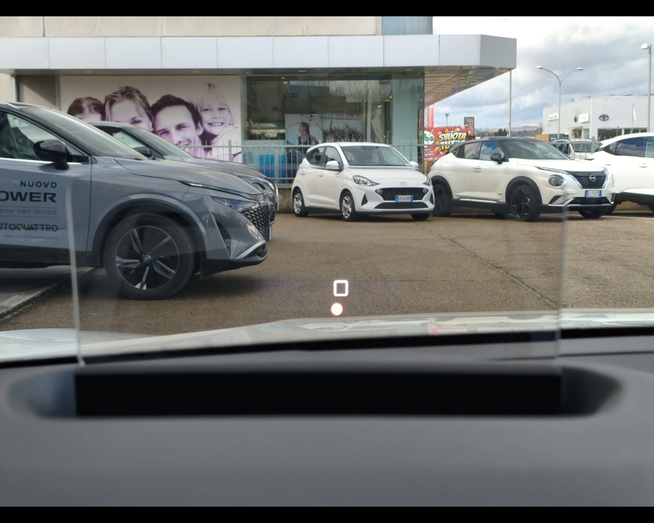 Foto CITROEN C4 1.2 puretech Shine s&s 130cv eat8