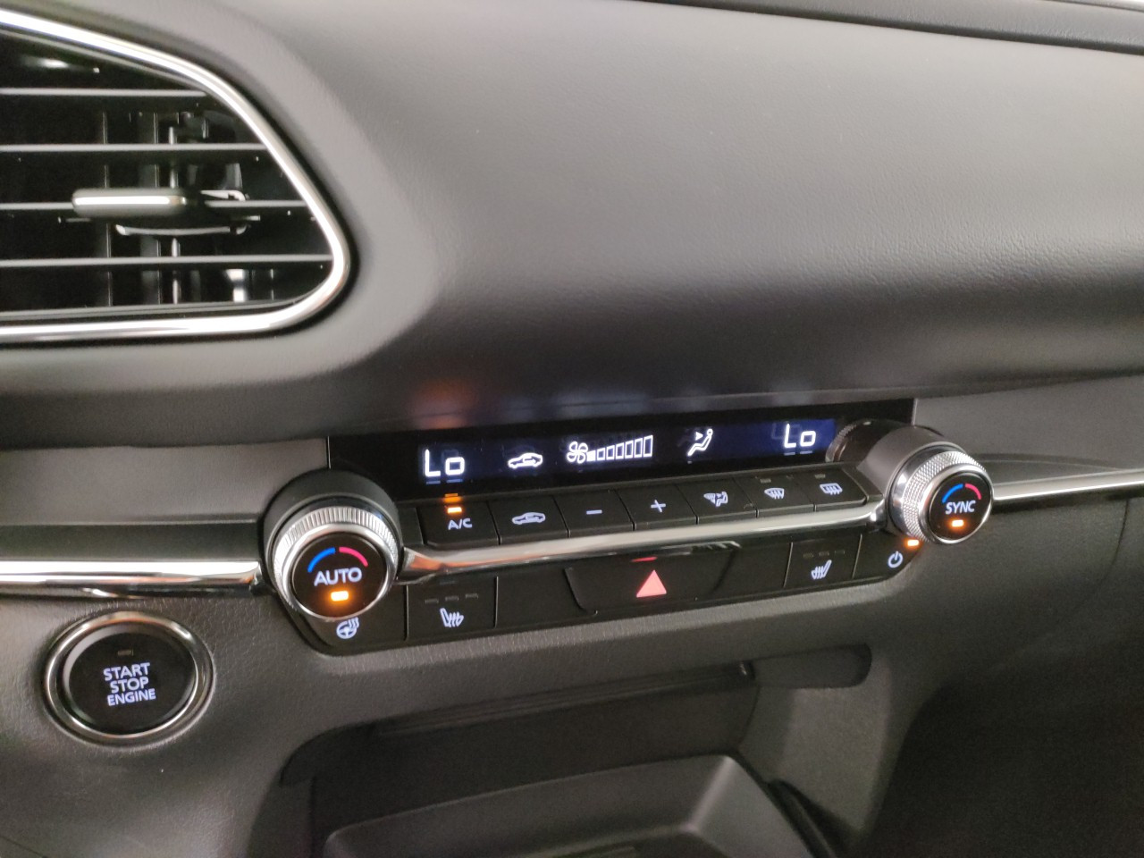 Mazda CX-30 Nuovo Ibrido benzina CX-30 Porto Mantovano