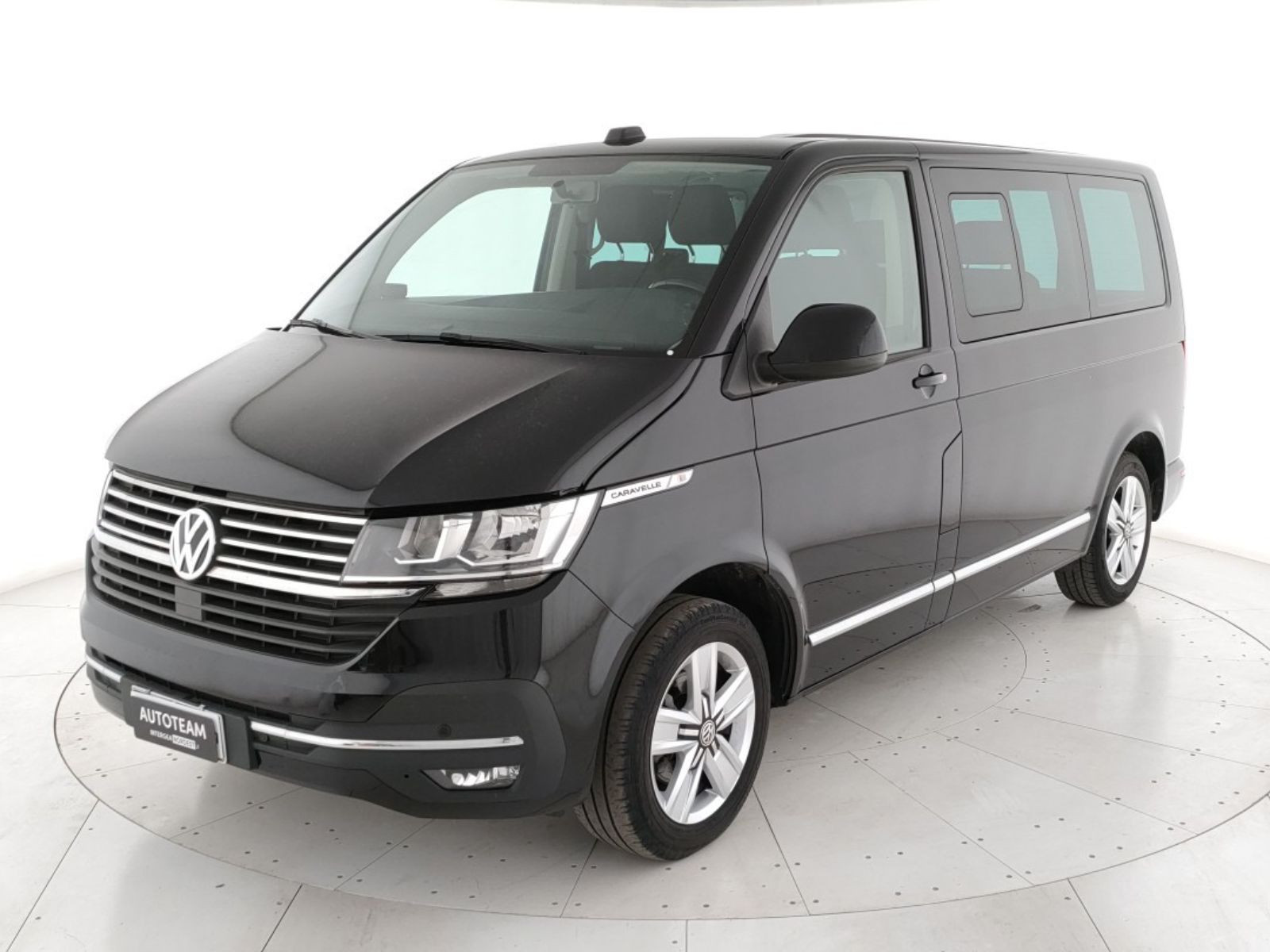 Volkswagen Caravelle Usato 2021 Caravelle Legnago