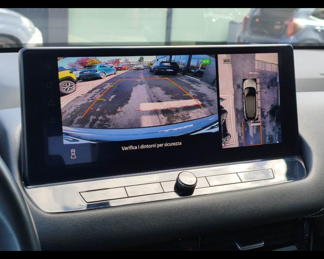 Foto NISSAN Qashqai 1.3 mhev N-Connecta 2wd 140cv