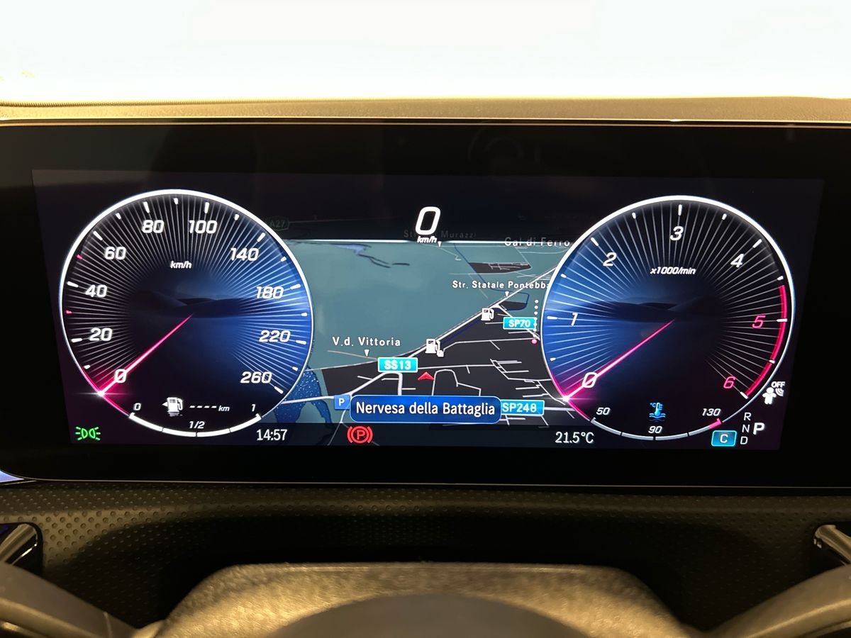 Mercedes Classe A Berlina Classe A 180 d Automatic AMG Line PREMIUM - 13