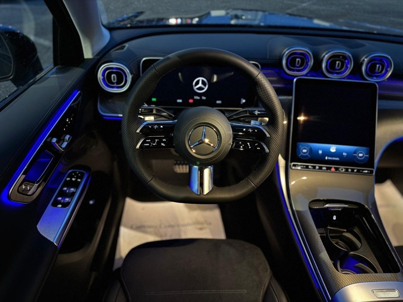 Mercedes GLC Coupé GLC 300 de 4Matic Plug-in hybrid Coupe AMG Line PREMIUM TECH - 12