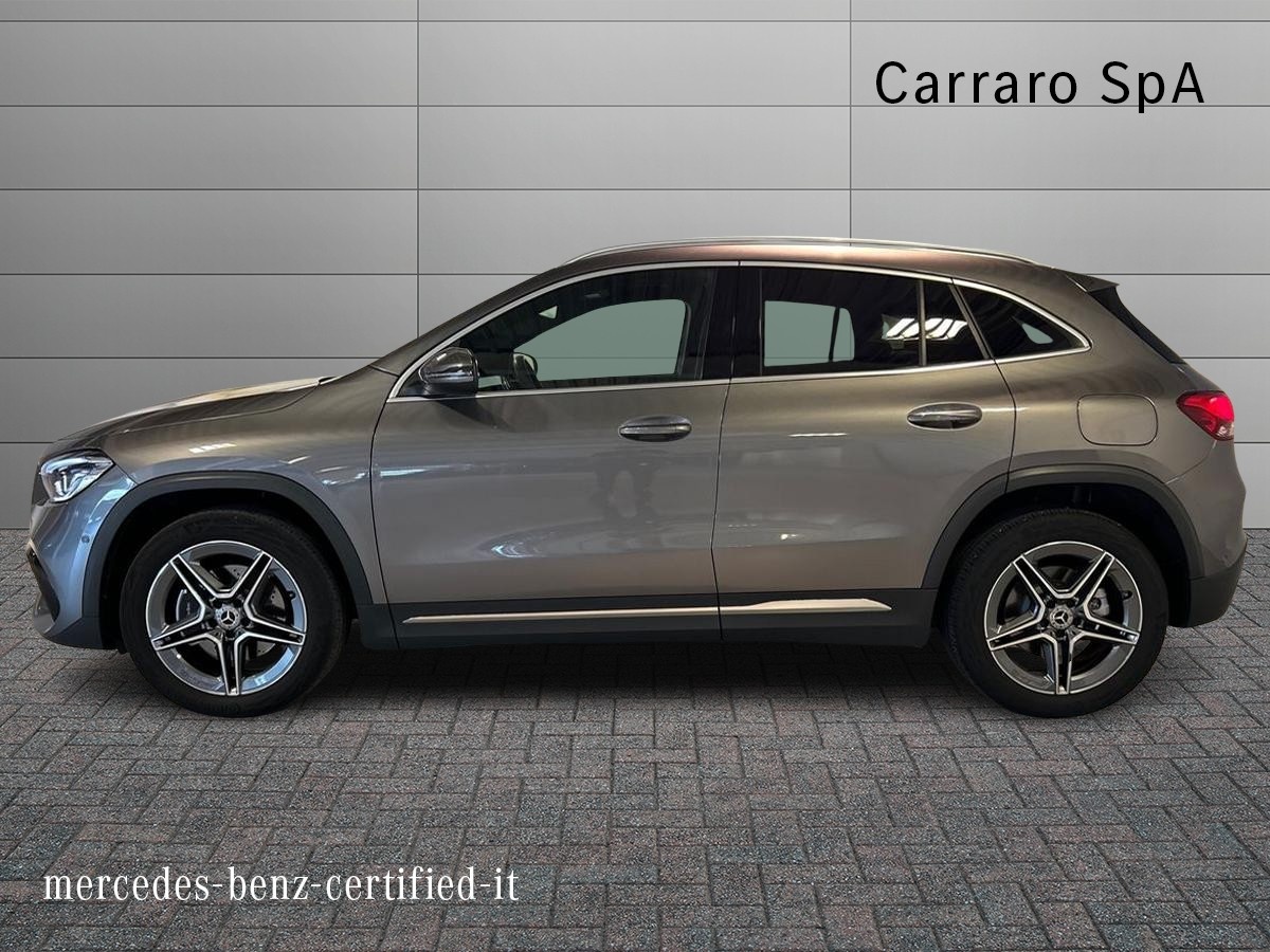 Mercedes GLA GLA 250 e Plug in hybrid (e EQ-POWER) Premium Speedshift DCT AMG 8G - 6
