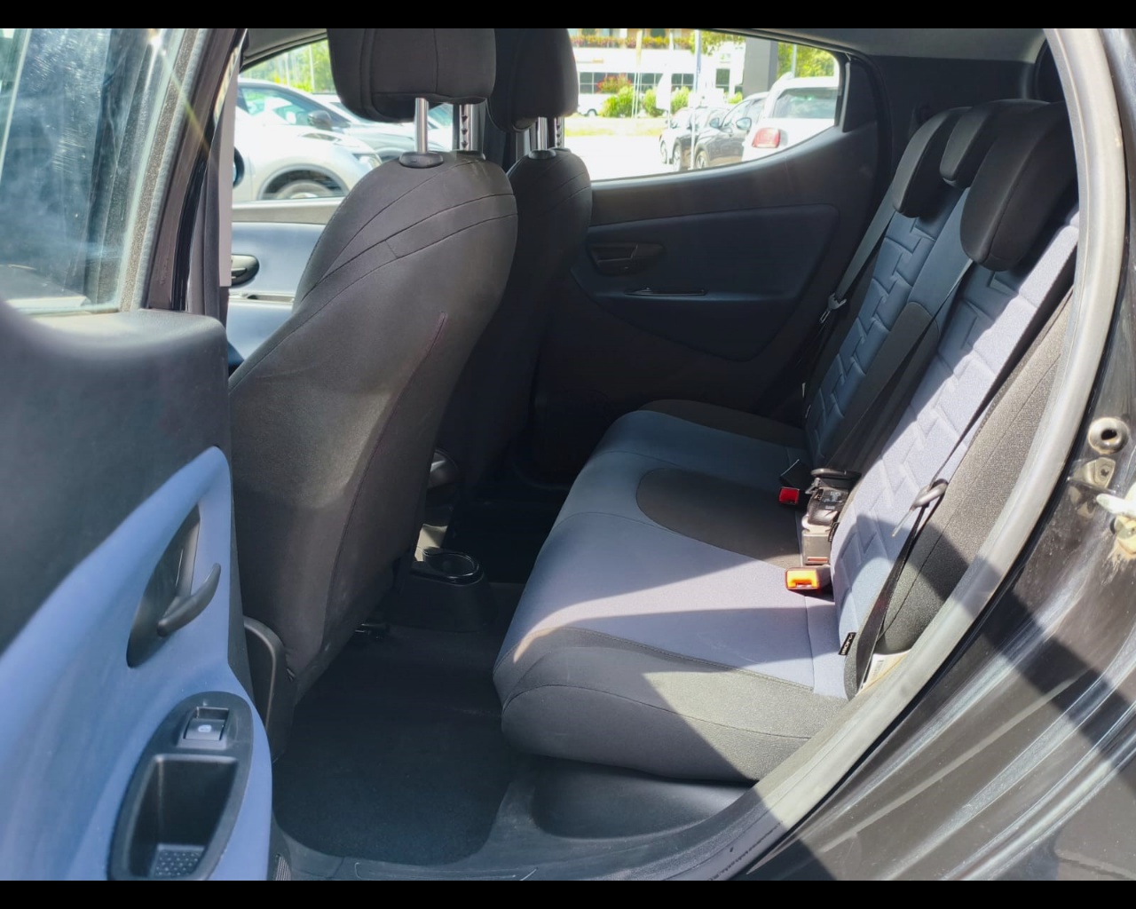 Foto LANCIA Ypsilon 1.0 firefly hybrid Platino s&s 70cv