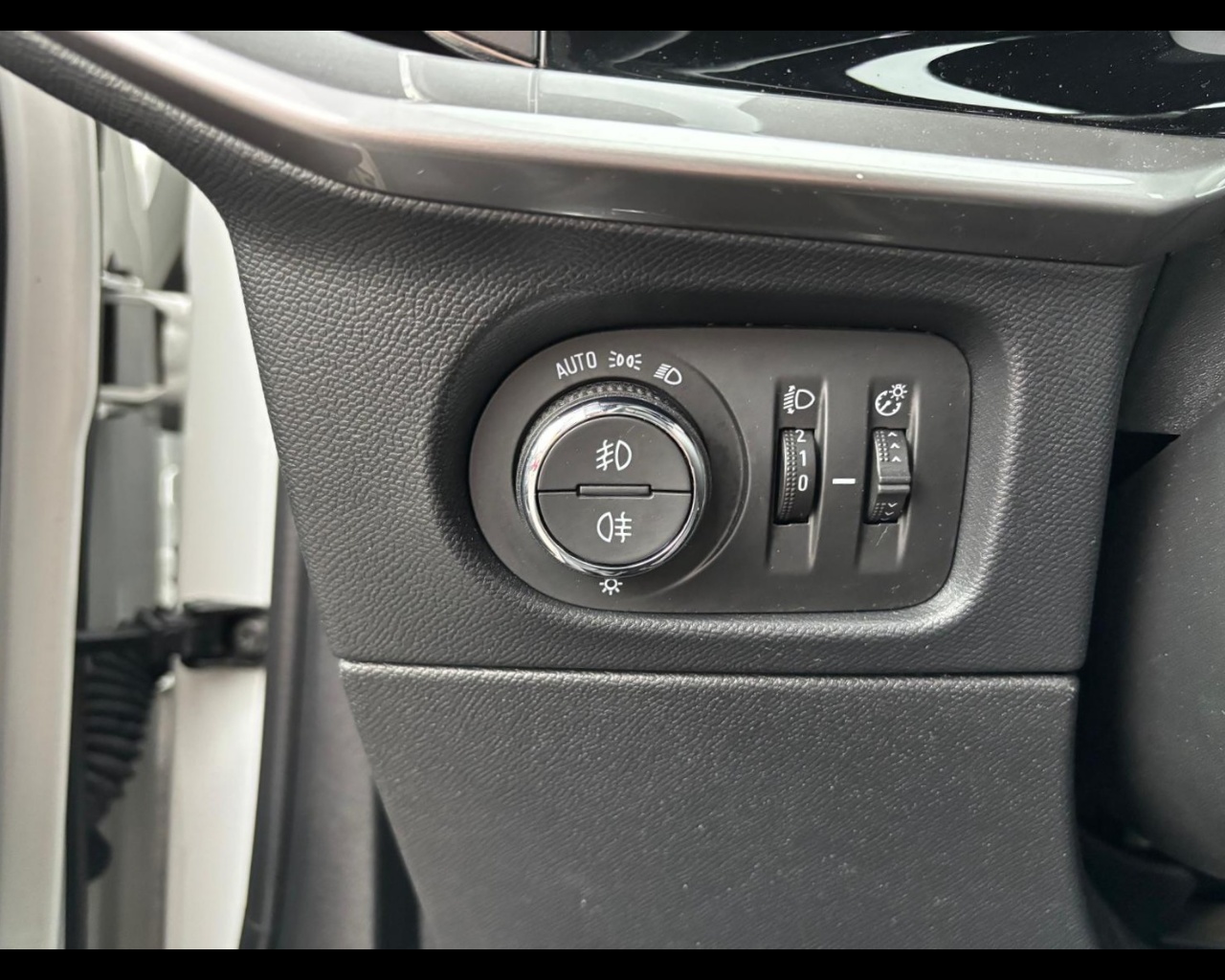 Foto OPEL Mokka 1.2 t GS Line s&s 100cv