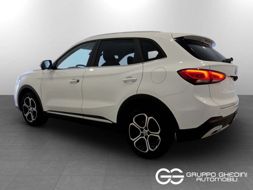 MG ZS 1.5 Comfort Benzina km0 - 2