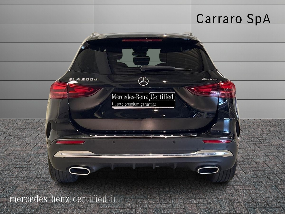 Mercedes GLA GLA 200 D AMG Line Advanced Plus 4Matic 8G-DCT - 4