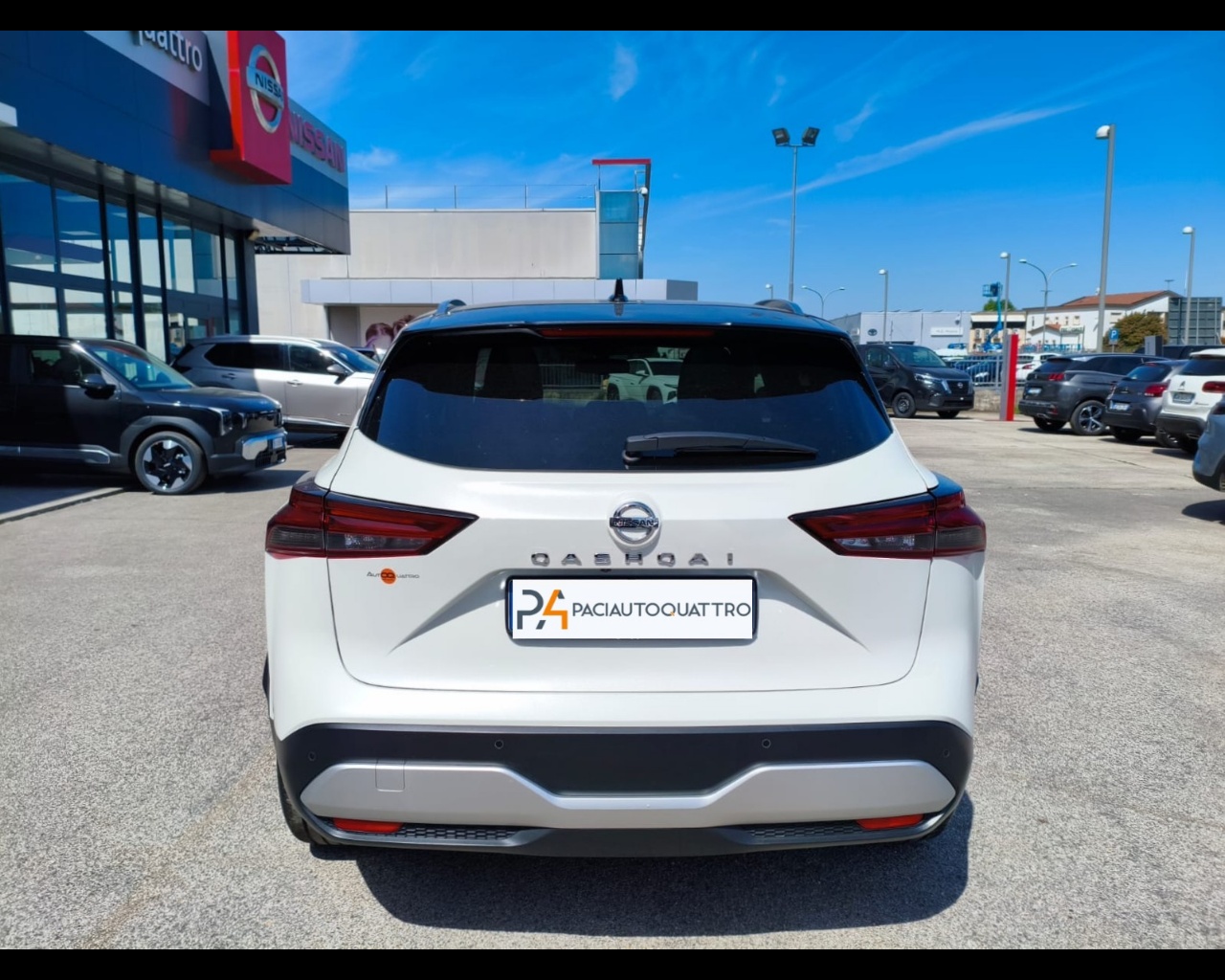 Foto NISSAN Qashqai 1.3 mhev Tekna 4wd 158cv xtronic