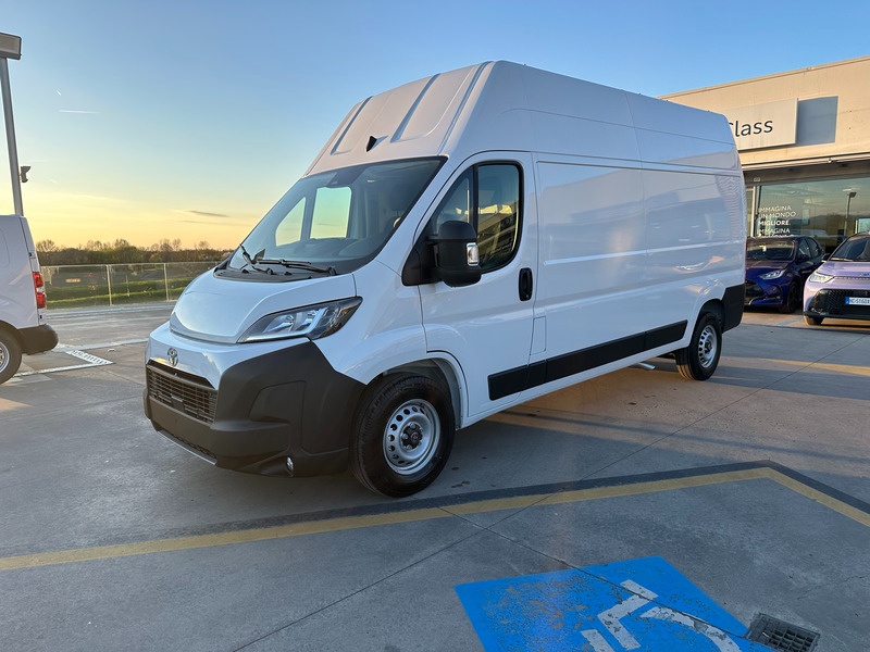 Foto veicolo TOYOTA Proace Max PROACE MAX Van 2.2D 140CV M/T L3H3 35H S Diesel