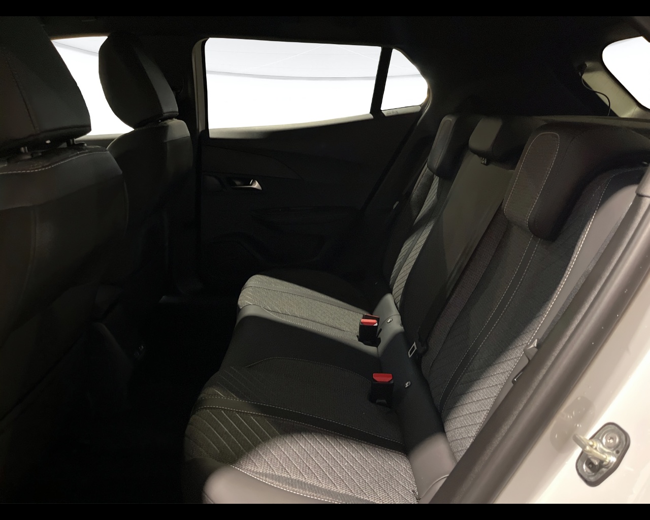 Peugeot 2008 Nuovo Ibrido benzina 2008 Verona