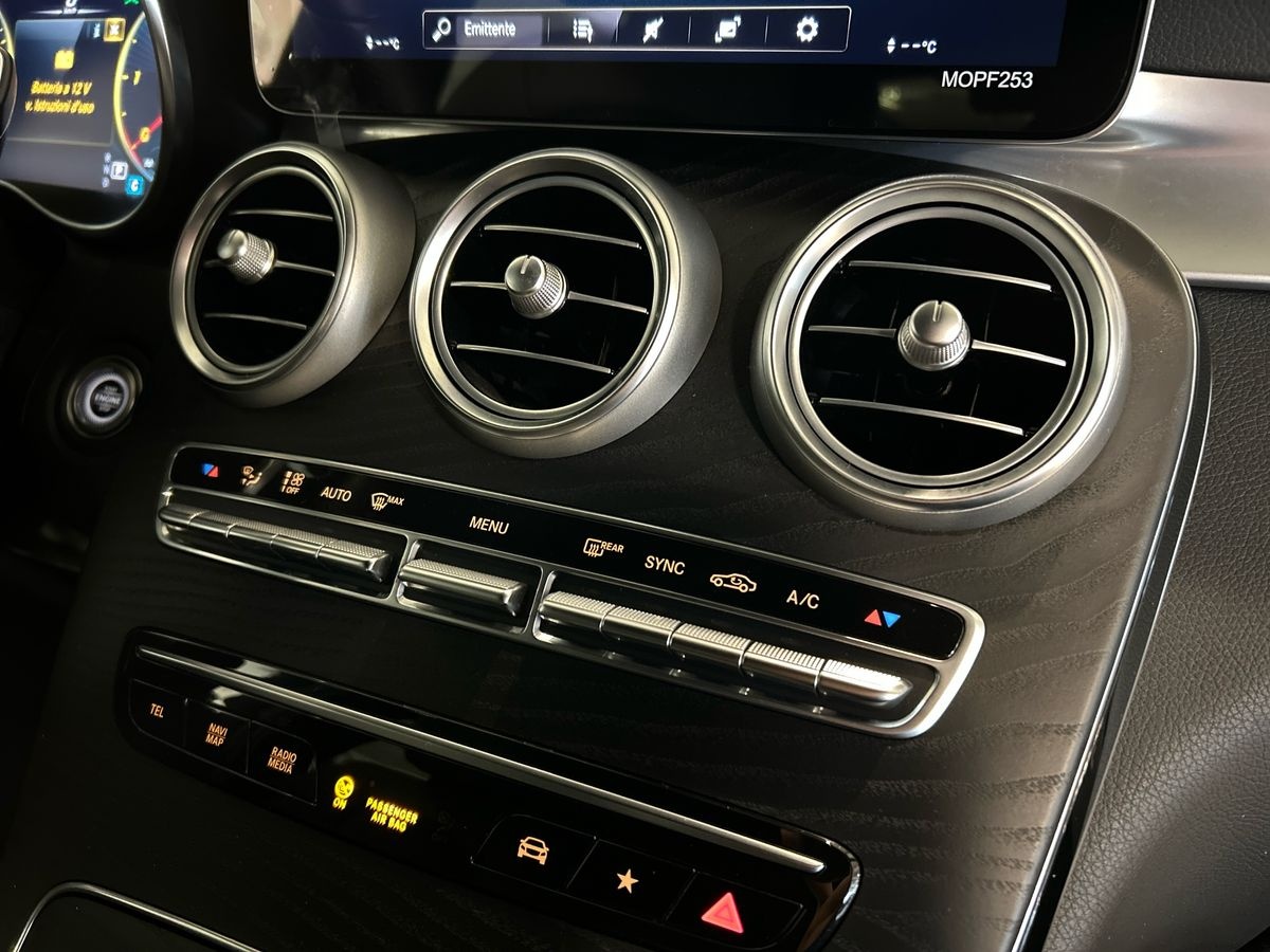 Mercedes GLC Coupé GLC Coupe 220 D Premium 4Matic 9G-Tronic Plus - 14