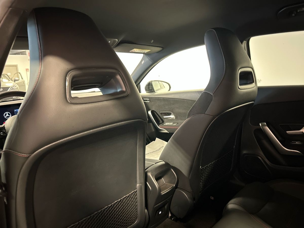 Mercedes  Classe A 200 D AMG Line Advanced Plus Speedshift DCT AMG 8G - 18