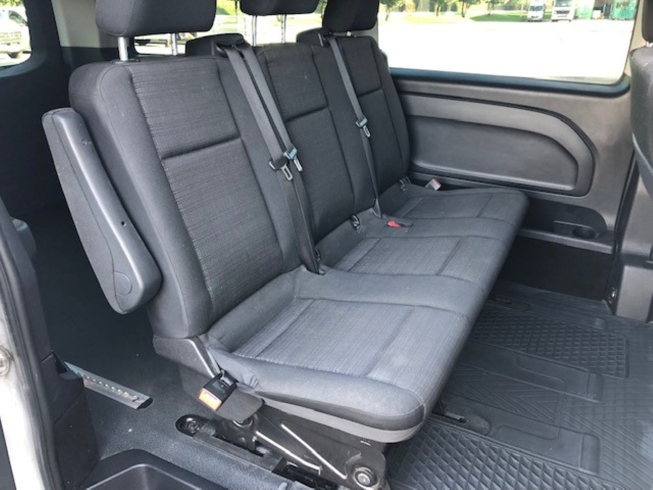 Mercedes Vito vito 111 cdi extralong mixto E6 - 19