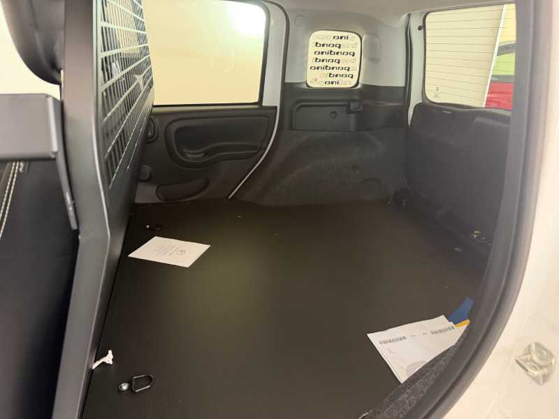 Pandina Van Serie 0 Pandina Van Pop 1.0 Hybrid 65cv S&s -  2 Posti