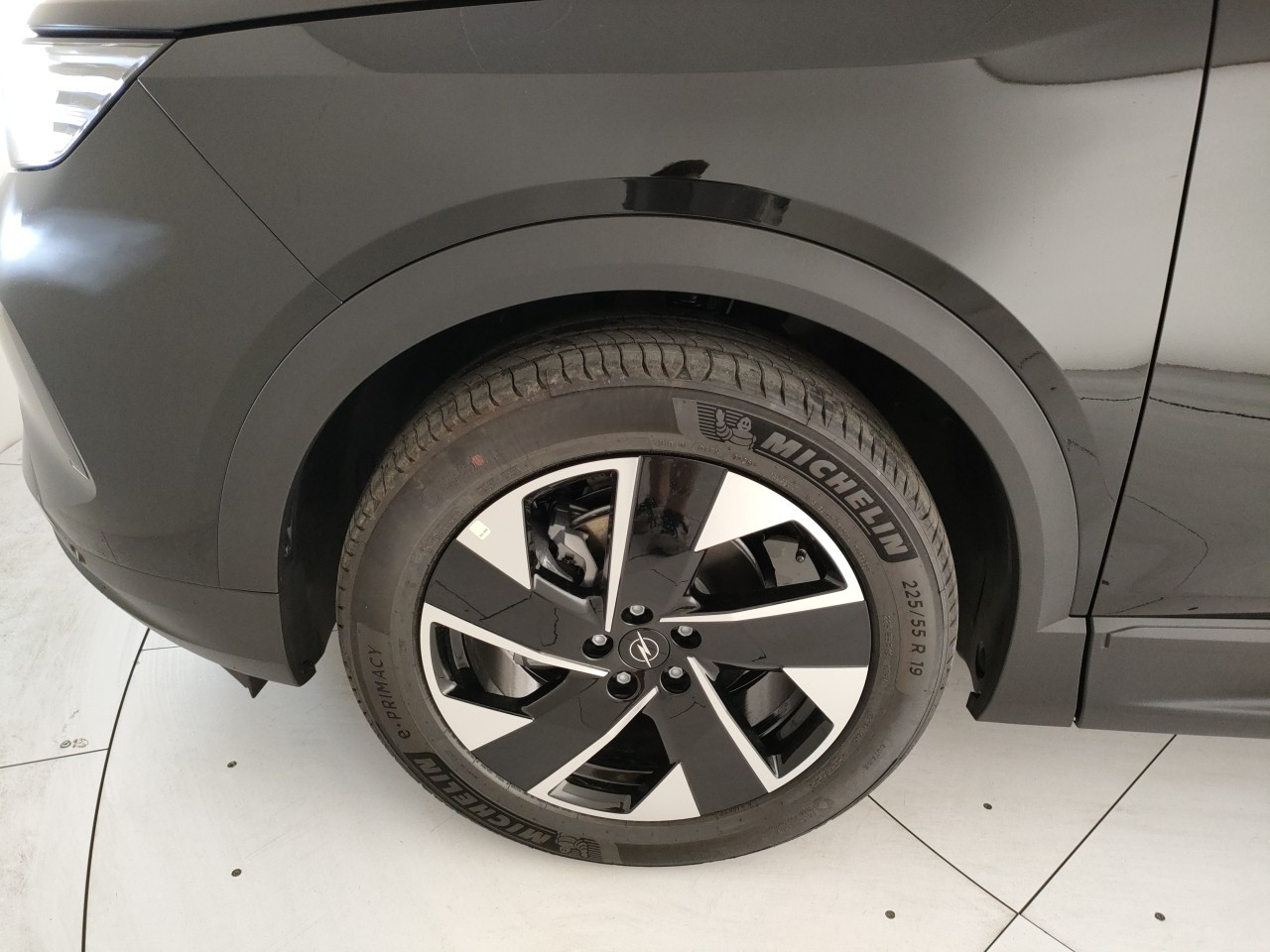 Opel Grandland Nuovo Ibrido benzina Grandland Porto Mantovano