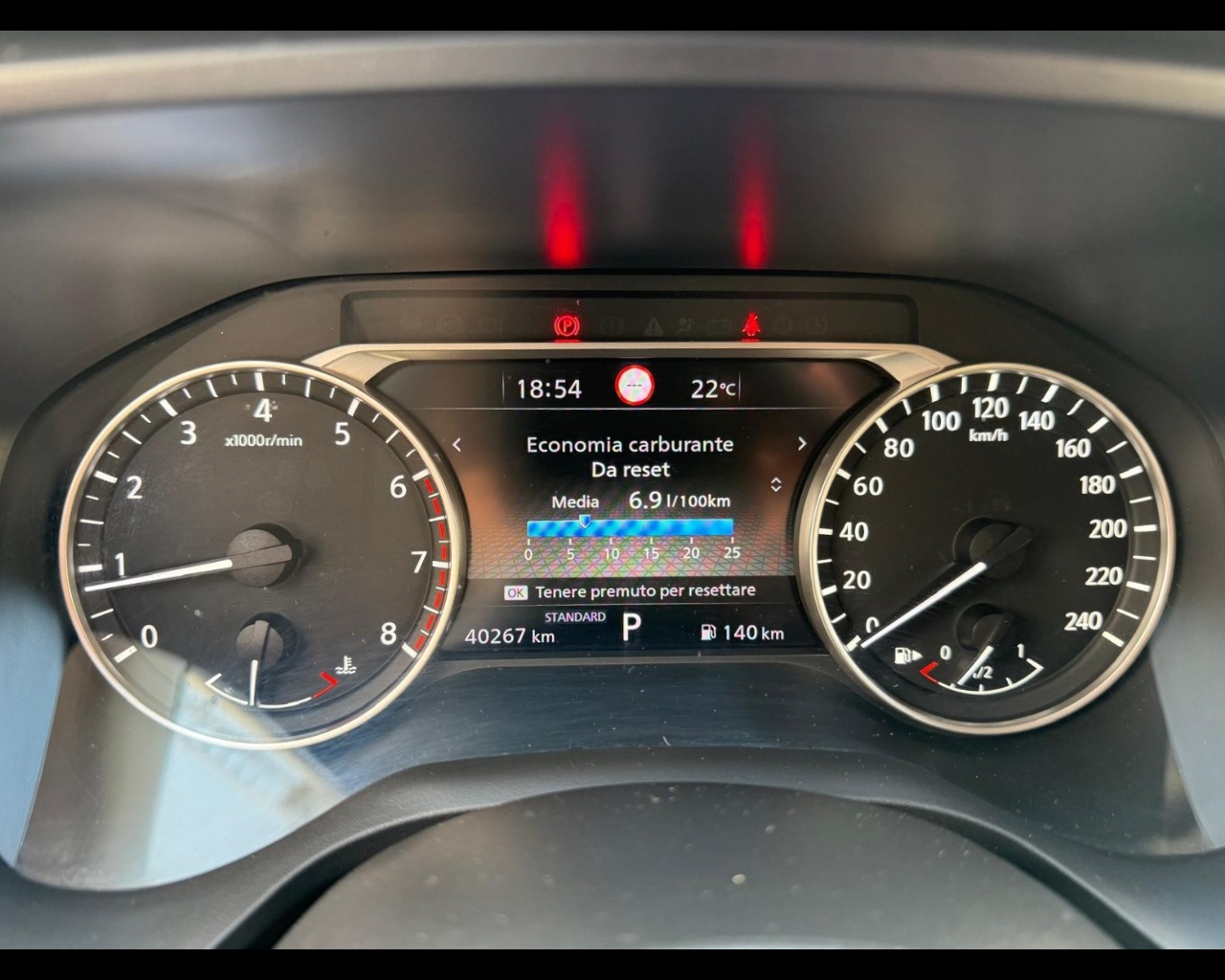 Foto NISSAN Qashqai 1.3 mhev Business 2wd 158cv xtronic