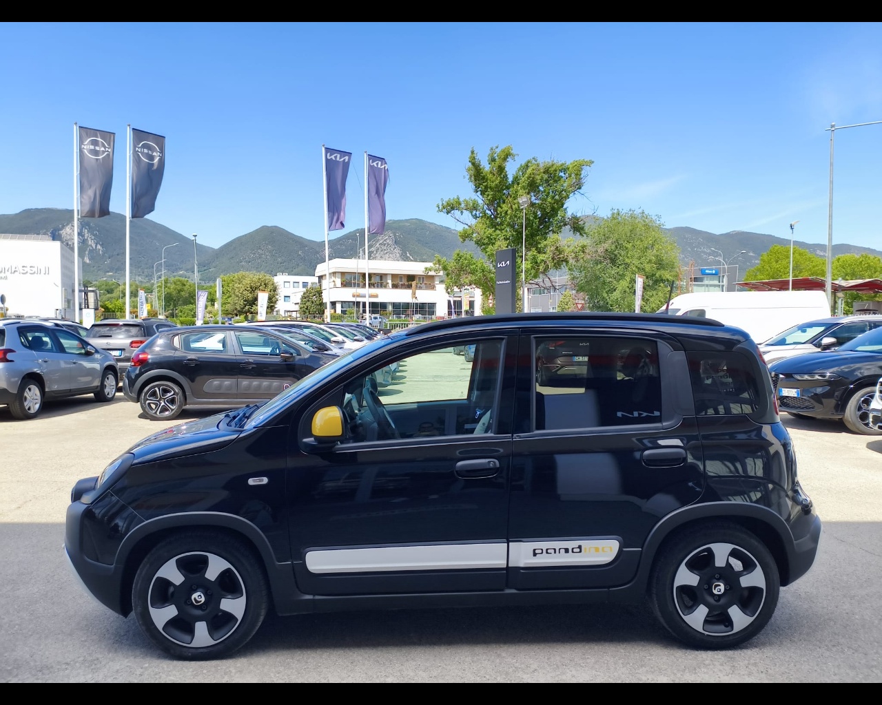 Foto FIAT Pandina Cross 1.0 firefly hybrid s&s 70cv