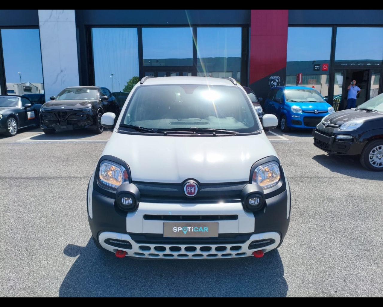 Foto FIAT Panda 1.0 firefly hybrid Cross s&s 70cv 5p.ti