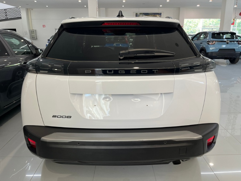 PEUGEOT – 2008 PureTech 100 S&S Allure