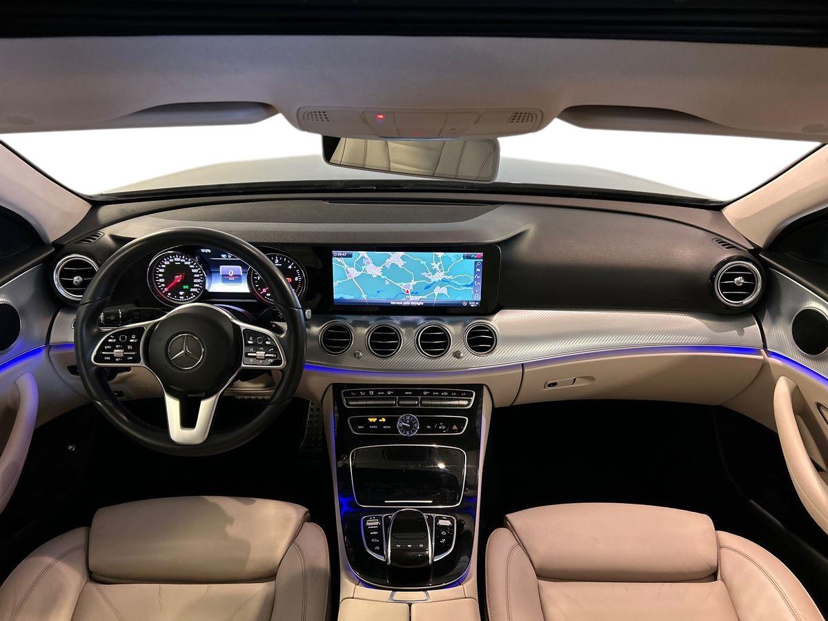 Mercedes Classe E Station Wagon Classe E Station Wagon All-Terrain 220 D Business Sport 4Matic 9G-Tronic Plus - 9