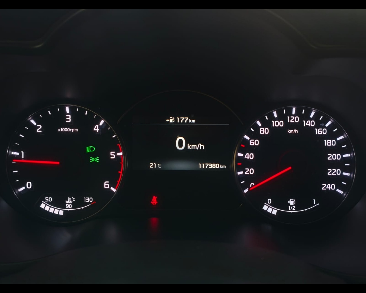 Foto KIA Carens 1.7 crdi Class Techno Pack 115cv 7p.ti