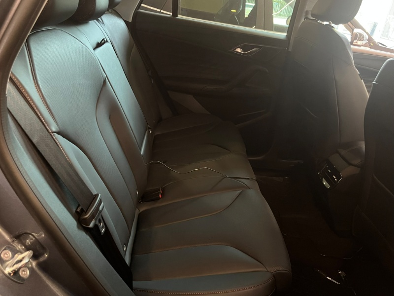 MG – HS 1.5 Hybrid+ Luxury