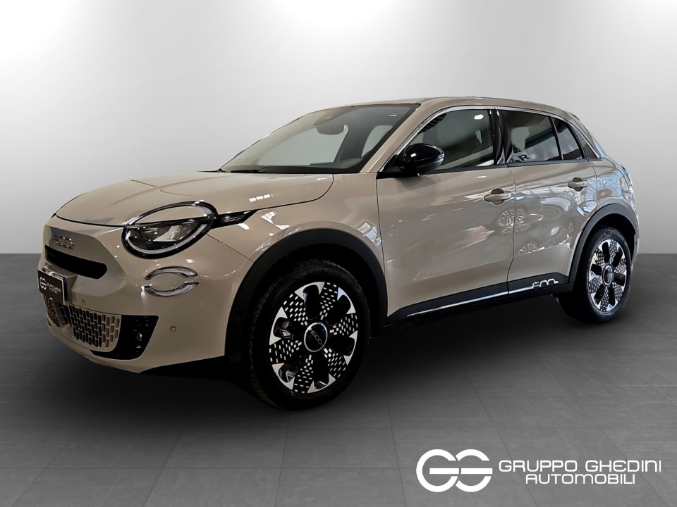 FIAT 600 1.2 hybrid La Prima 110cv auto Ibrida usato