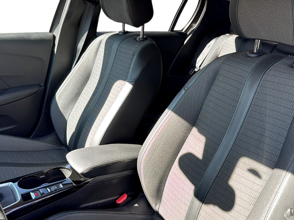 PEUGEOT 208 1.2 puretech Allure Navi Pack s&s 100cv Benzina usato - 6