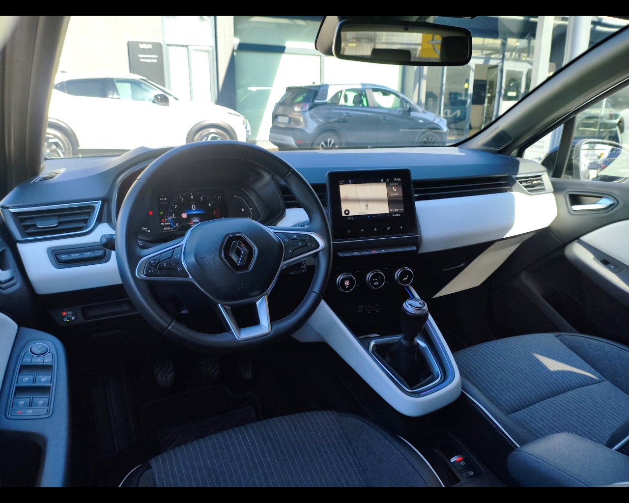 Foto RENAULT Clio 1.0 tce Techno Gpl 100cv
