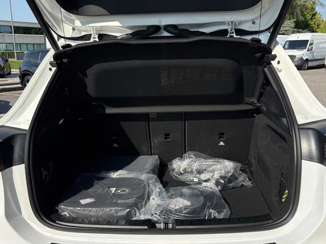 Mercedes GLA GLA 250e Plug-in hybrid Automatic AMG Line Extra - 8