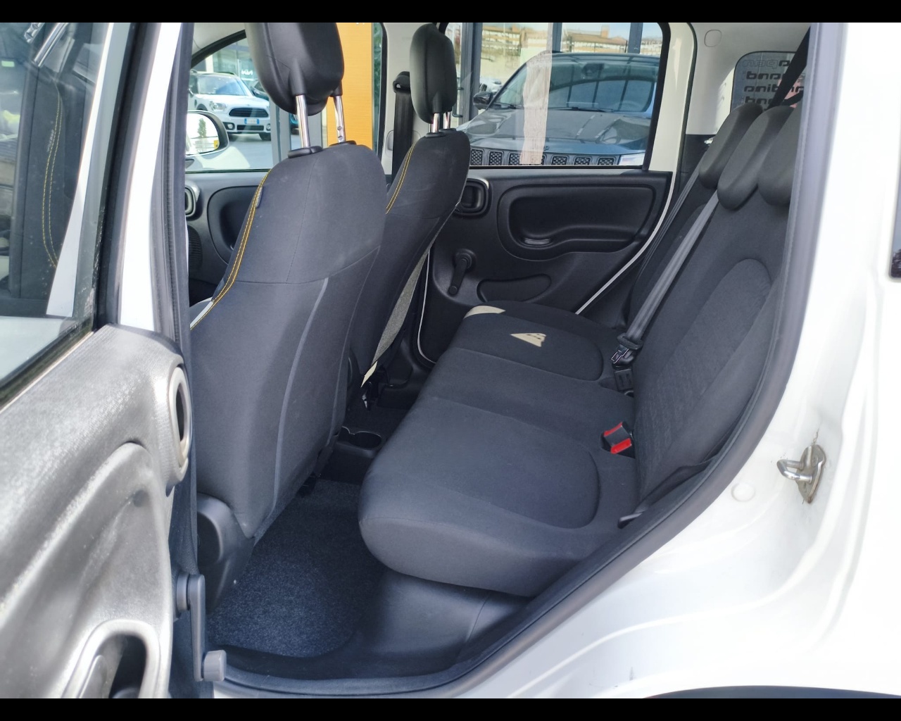 Foto FIAT Pandina Cross 1.0 firefly hybrid s&s 70cv