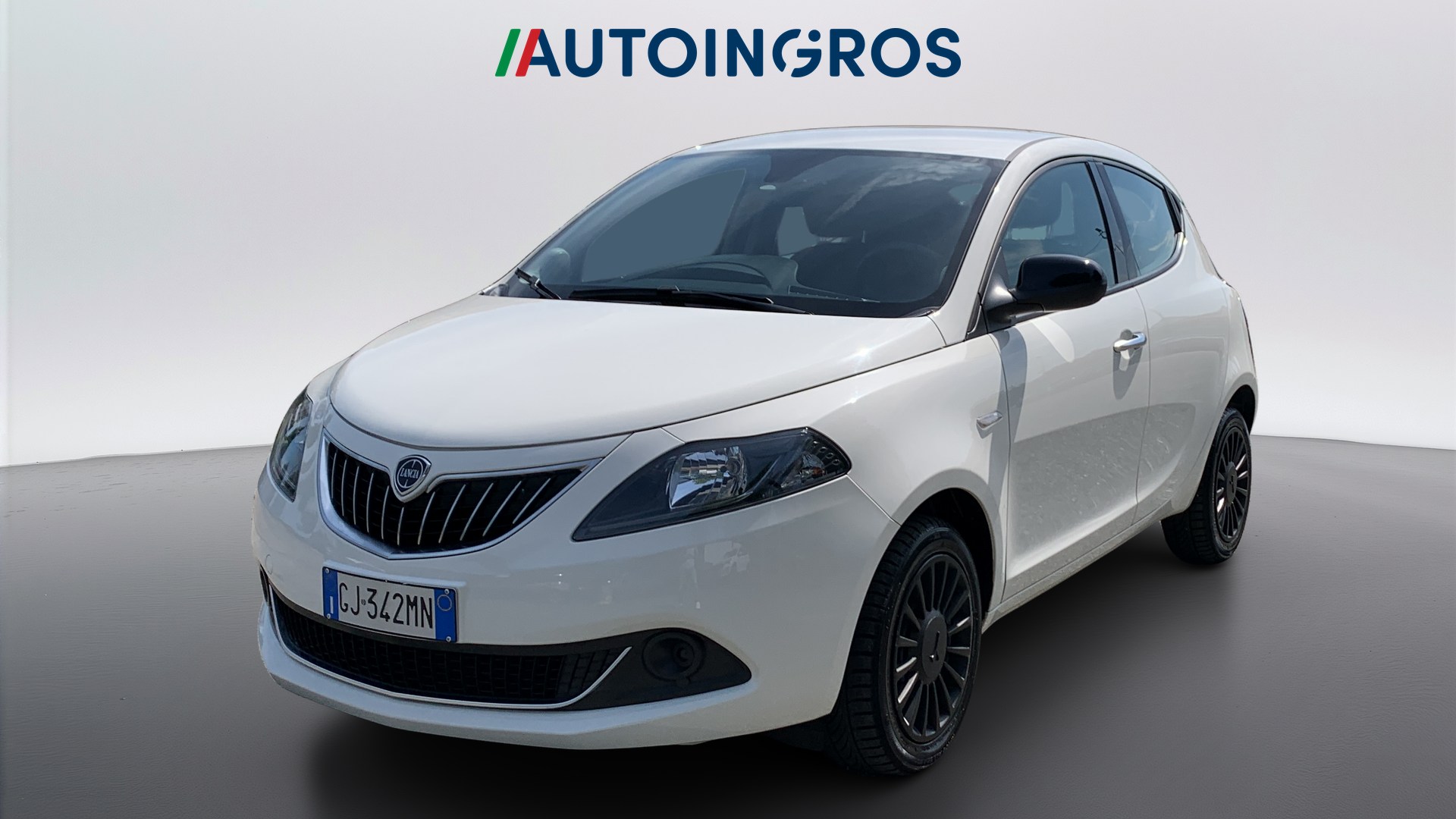 LANCIA Ypsilon Ypsilon 1.0 firefly hybrid Silver s&s 70c