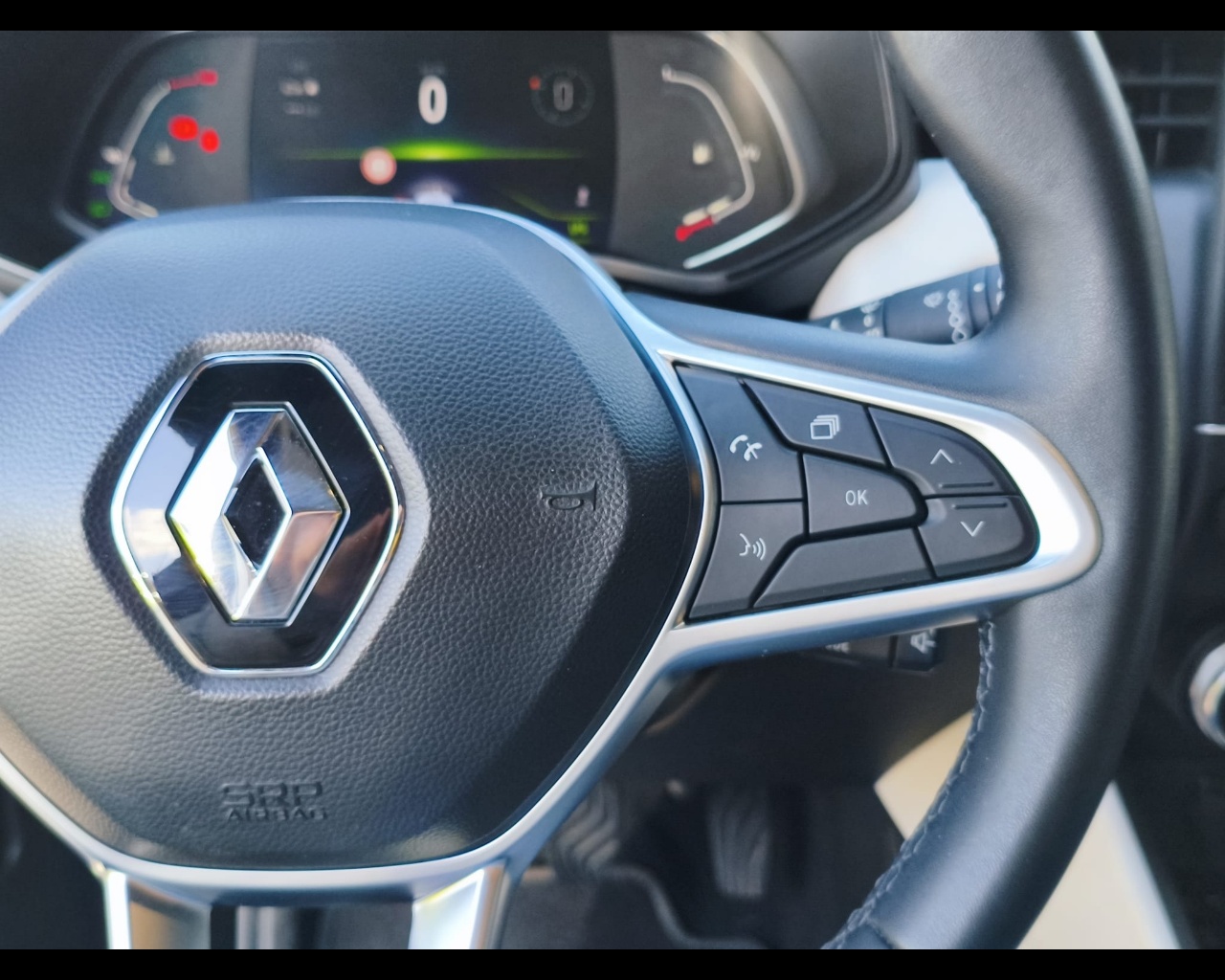 Foto RENAULT Clio 1.0 tce Techno Gpl 100cv