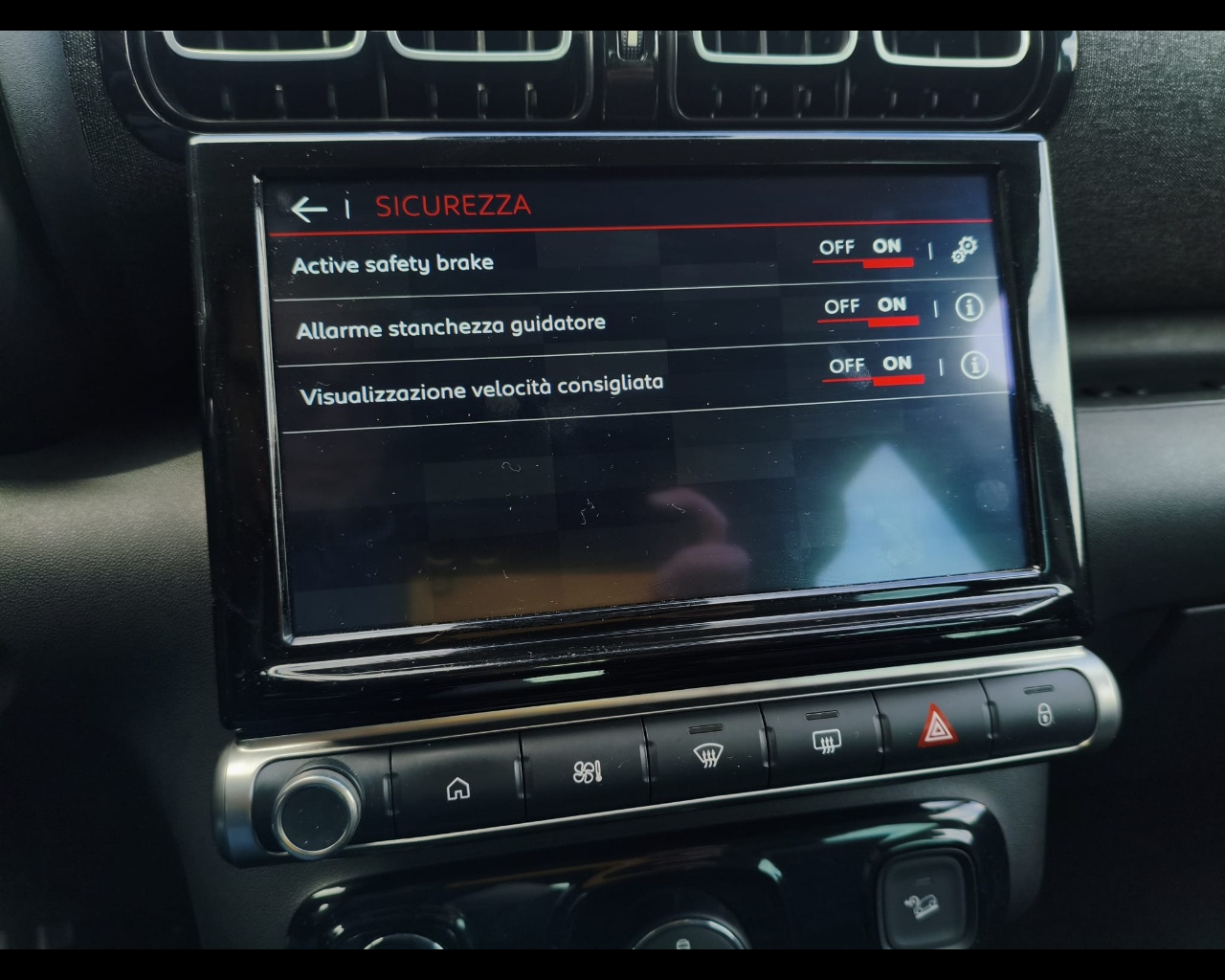 Foto CITROEN C3 Aircross 1.2 puretech Shine Pack s&s 110cv