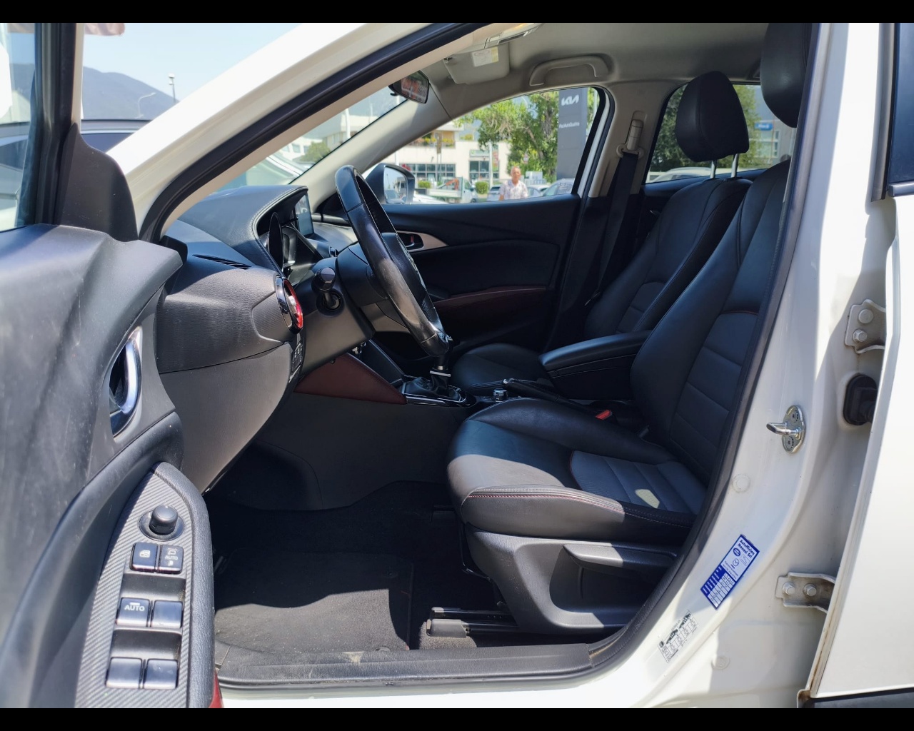 Foto MAZDA CX-3 1.5d Luxury edition 2wd 105cv