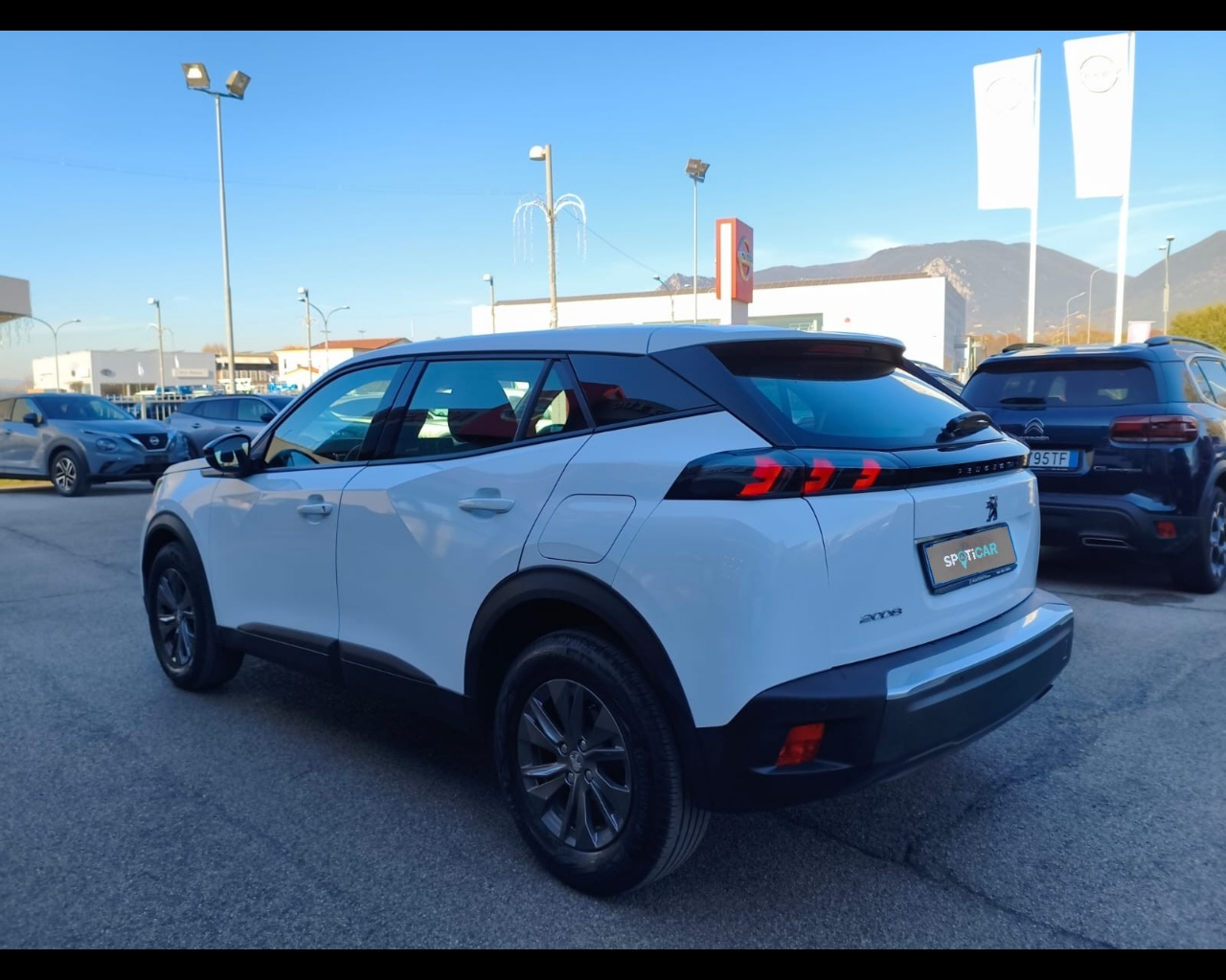 Foto PEUGEOT 2008 1.2 puretech Active Pack s&s 100cv