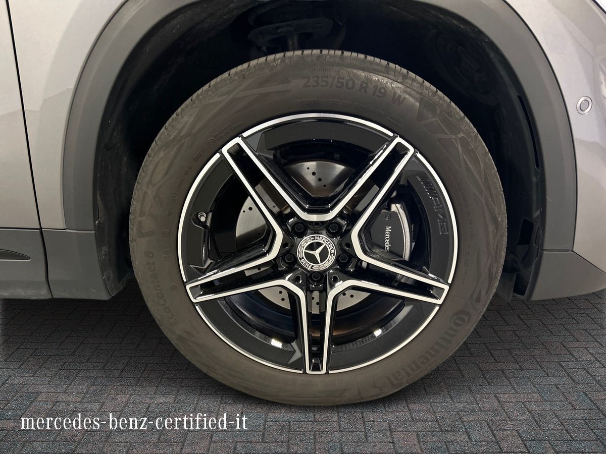 Mercedes GLA GLA 250 e Plug in hybrid (e EQ-POWER) Premium Speedshift DCT AMG 8G - 17