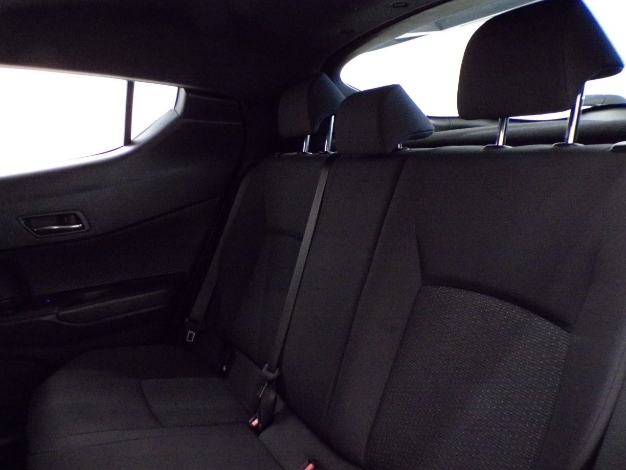 Toyota C-HR C-HR 5 Porte 1.8 Hybrid Active 2WD E-CVT - 13