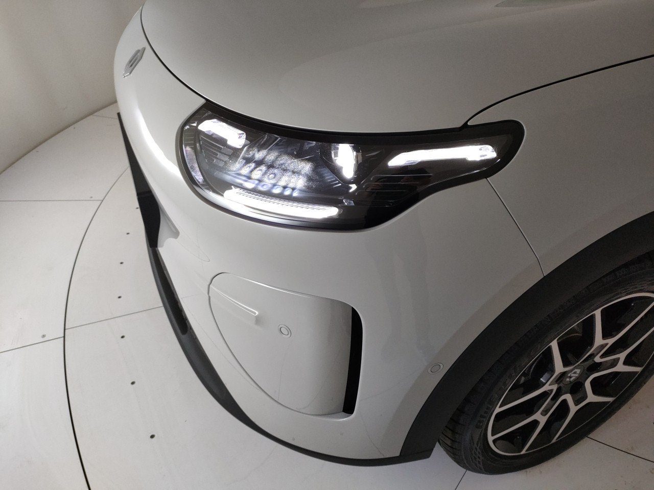 Leapmotor B03X Nuovo Elettrico B03X Porto Mantovano