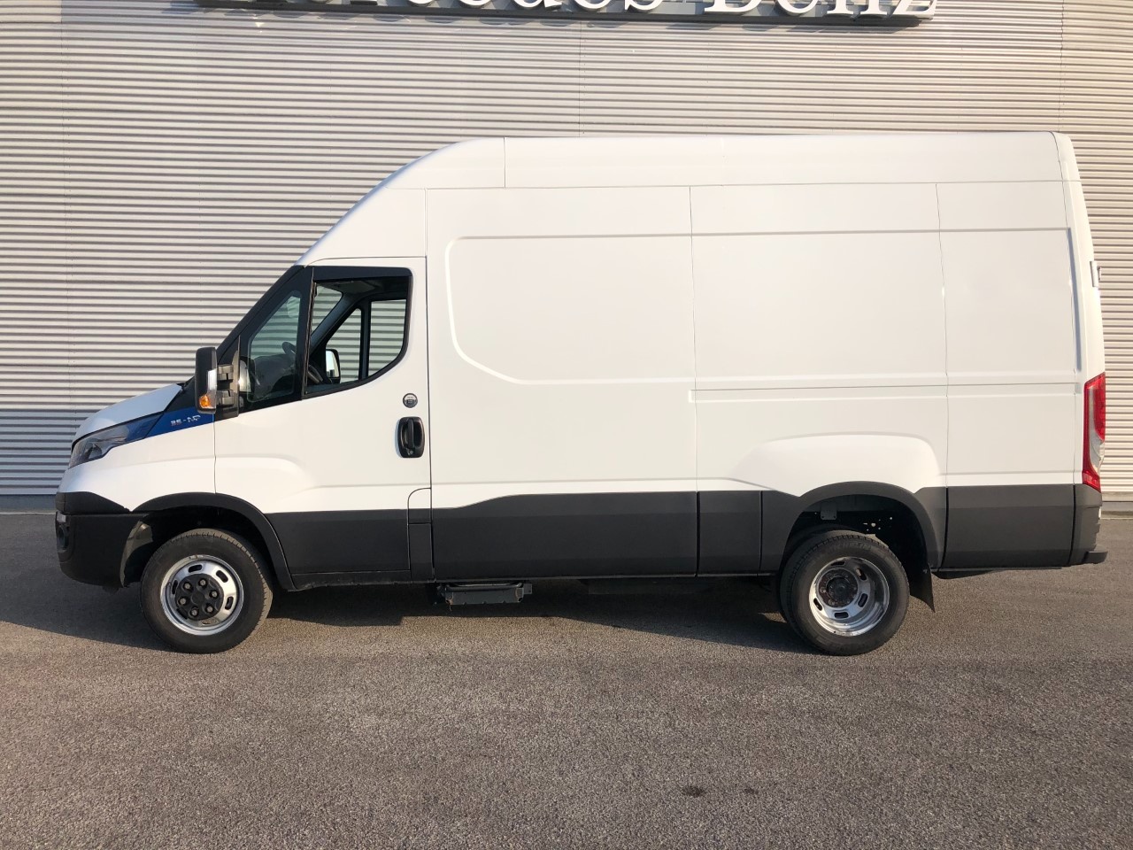 Iveco Daily Blue Power daily 35 C14N V LH2 3520 - 6