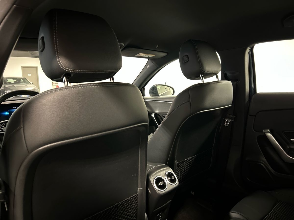 Mercedes Classe A Classe A 180 D Sport 8G-DCT - 18