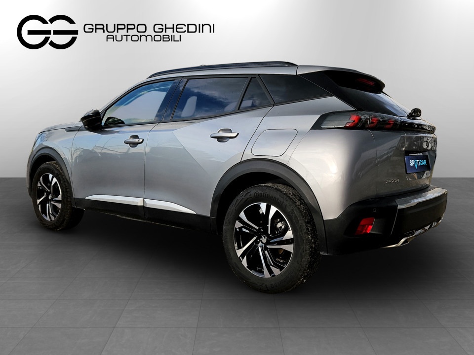 PEUGEOT 2008 1.2 puretech Allure Pack s&s 130cv Benzina Usato - 4