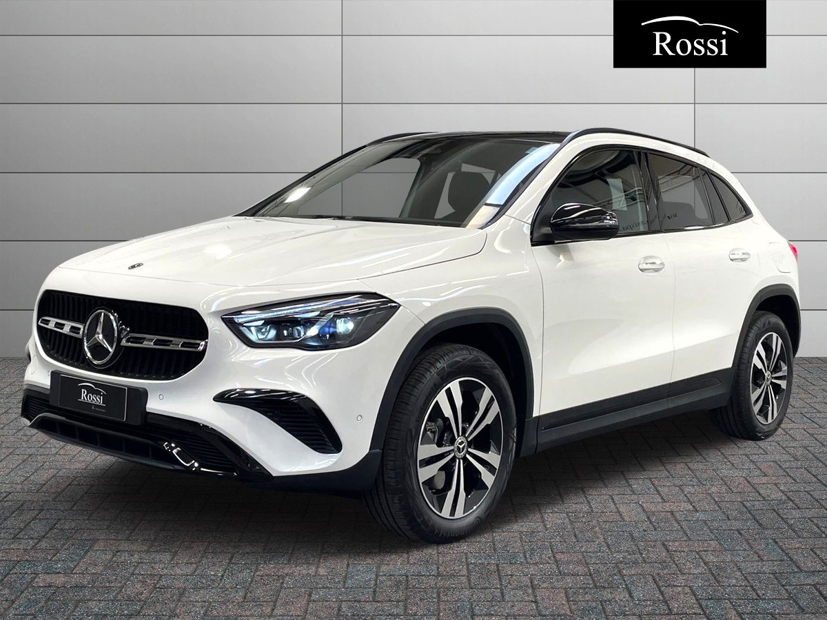 Mercedes-Benz GLA 180  d Automatic