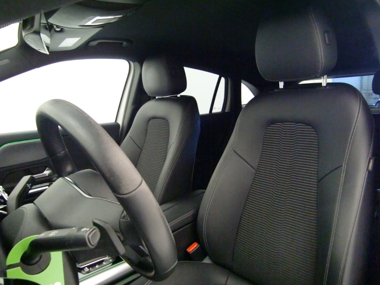 Mercedes GLA GLA 200 D Sport Plus 8G-DCT - 14